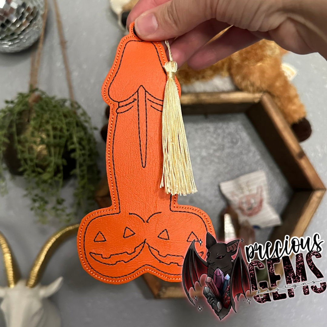 (CURSED) SHAPED BOOKMARKS